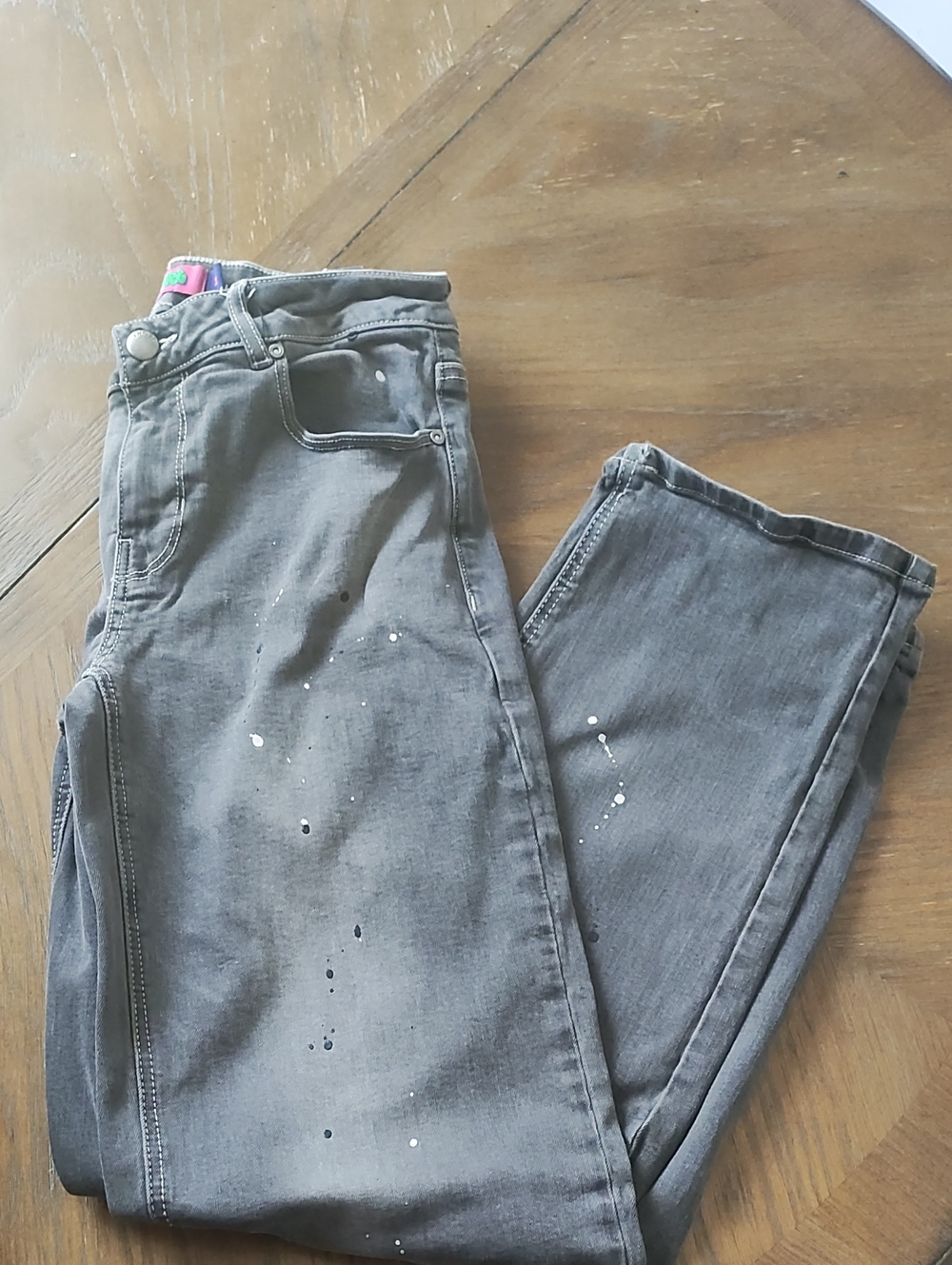 Empyre Tara Skate Gray Paint-Splatter Jeans